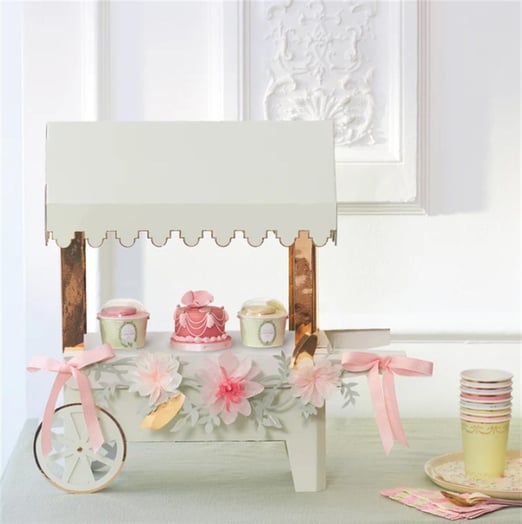 Laduree Paris Macaron Cart Centerpiece - Ladurée Paris Makaron Arabası Masa Süsü